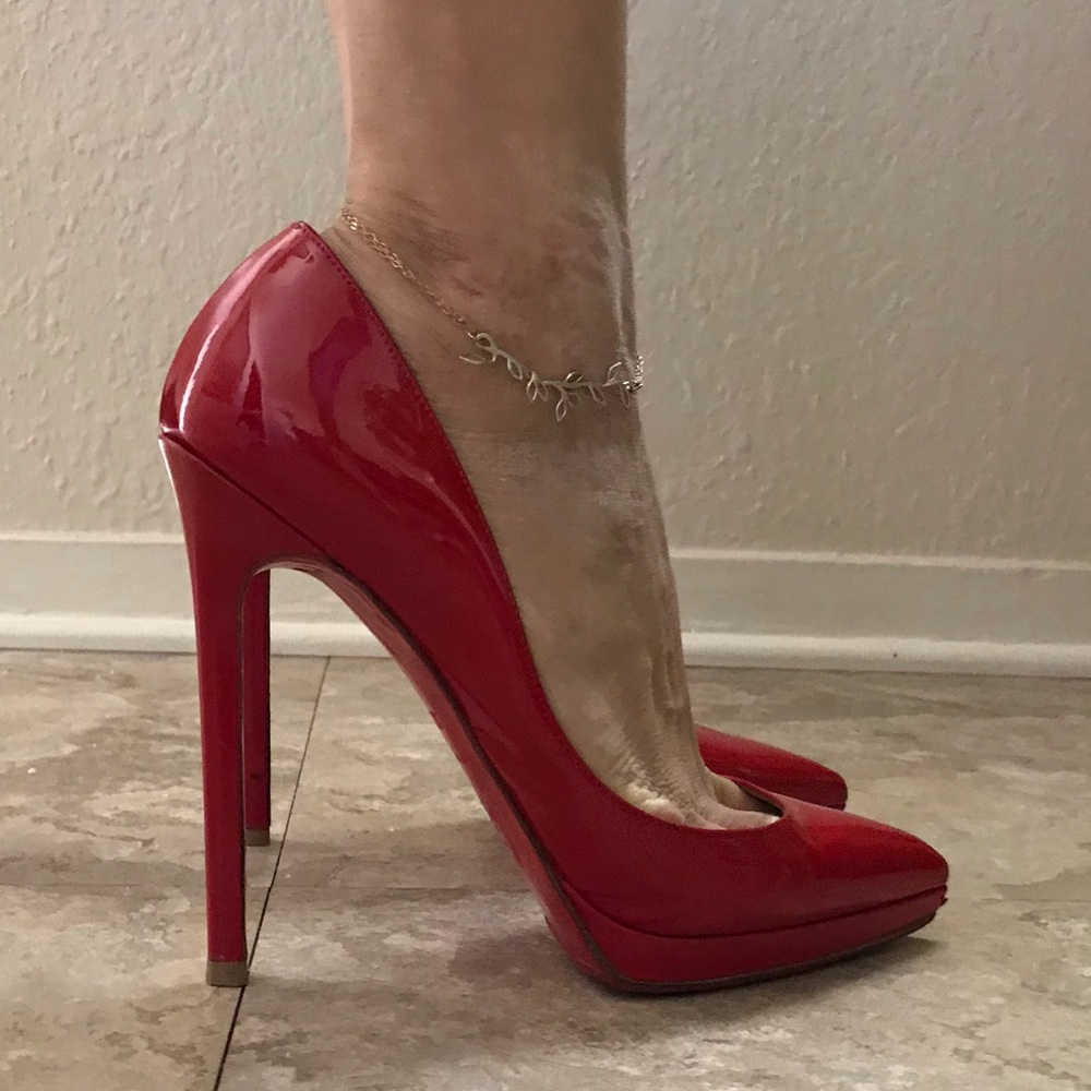 *RARE* Auth Louboutin Pigalle Plato 140 36-1/2